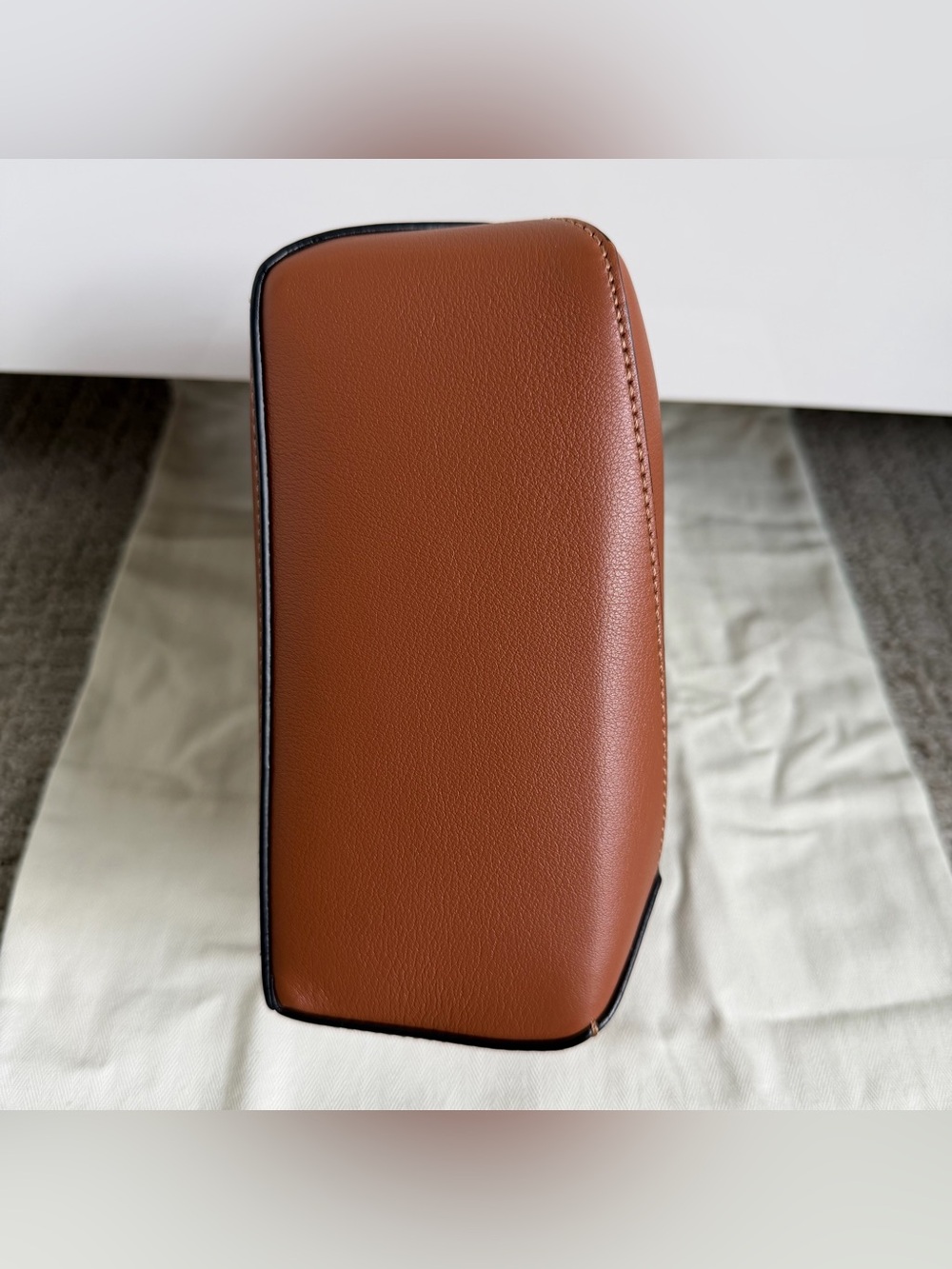 Loewe Mini Puzzle Edge bag in classic calfskin Tan - Picture 7 of 11